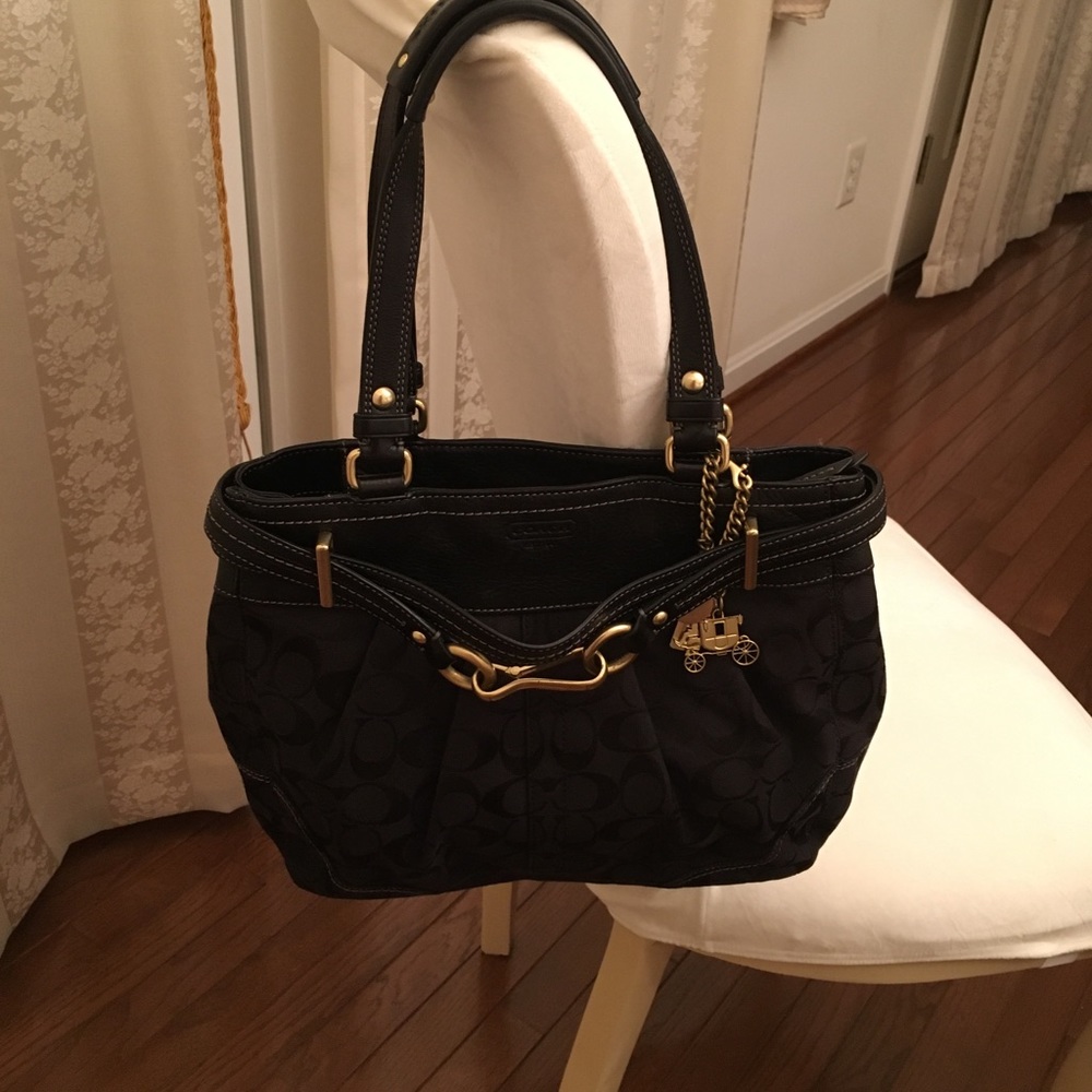 COACH Hampton C Signature Tote Black Bag
